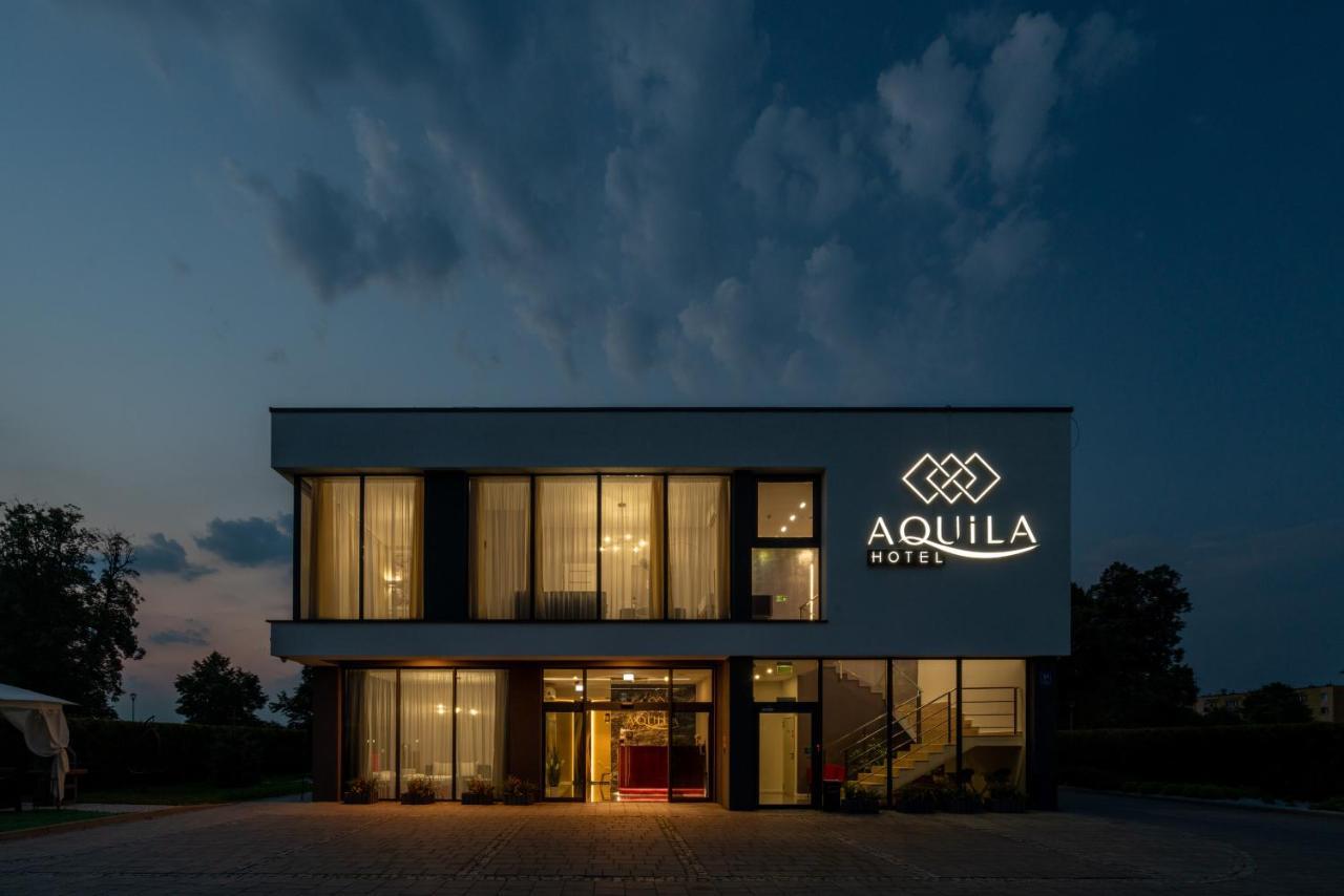 Aquila Hotel Zator Exteriör bild